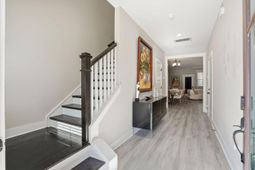 7734 Park Gate Drive photo 4