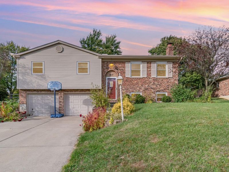 817 Wesley Drive, Villa Hills, KY 41017 Photo 2