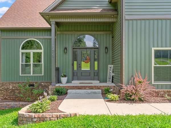 1415 Southside Rd, Southside, TN 37171