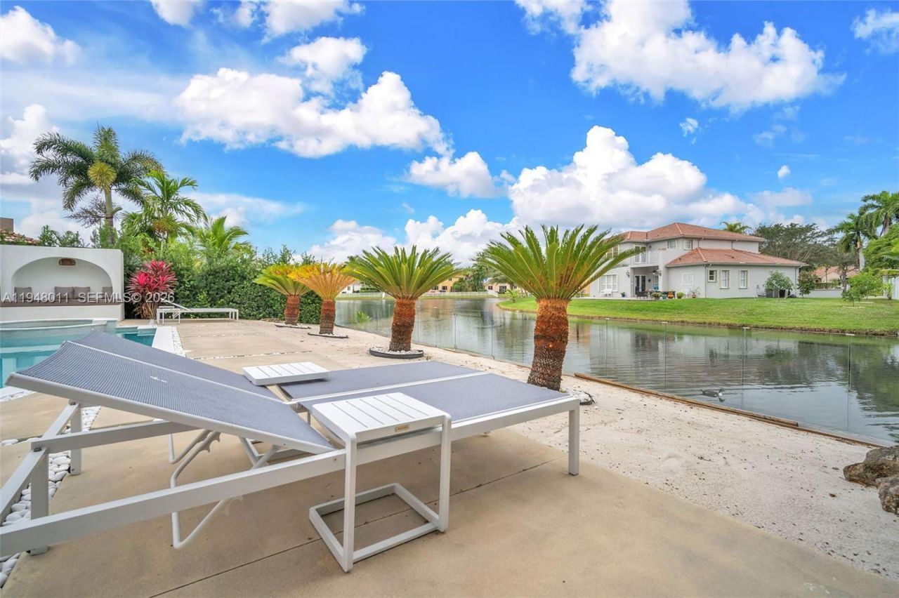 3586 SW 143rd Ave, Miramar, FL 33027 Photo