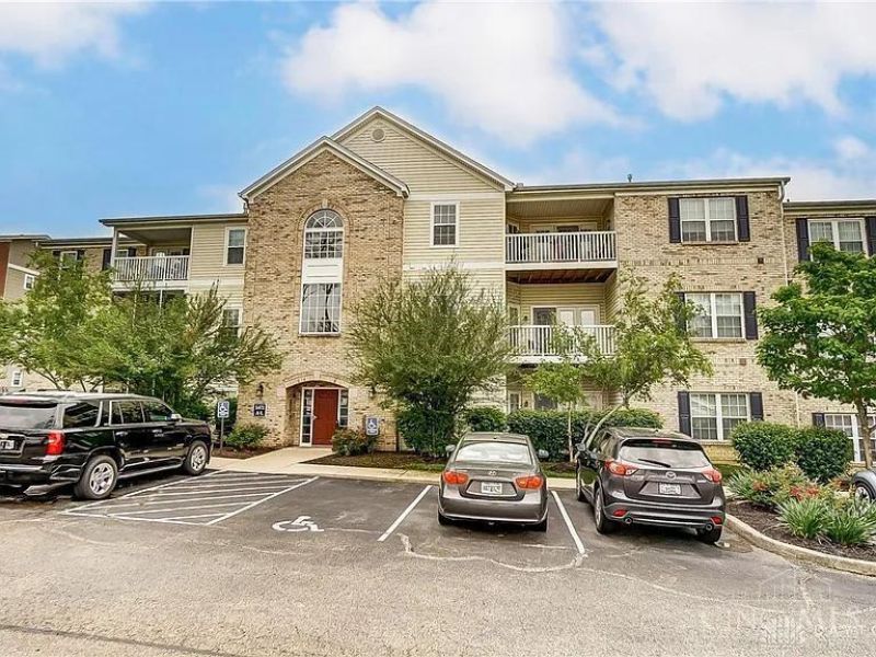 5473 Michelles Oak Court, Unit 5473K, Green Township, OH 45248 Main Photo