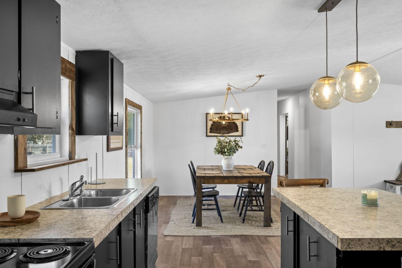 232 Palace Drive Photo 26