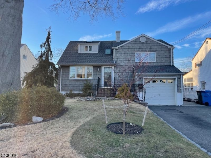 189 Mcfarlane Rd, Woodbridge, NJ 07067 Main Photo