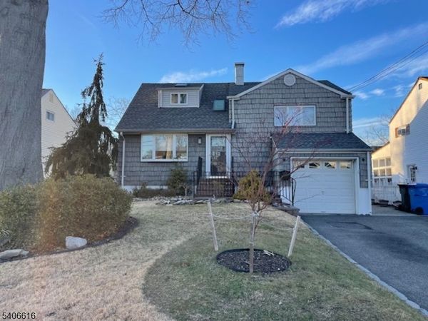 189 Mcfarlane Rd, Woodbridge, NJ 07067