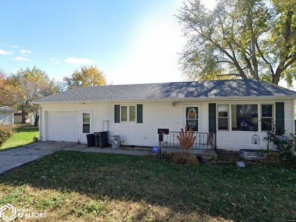 208 Jefferson Street, Bedford, IA 50833