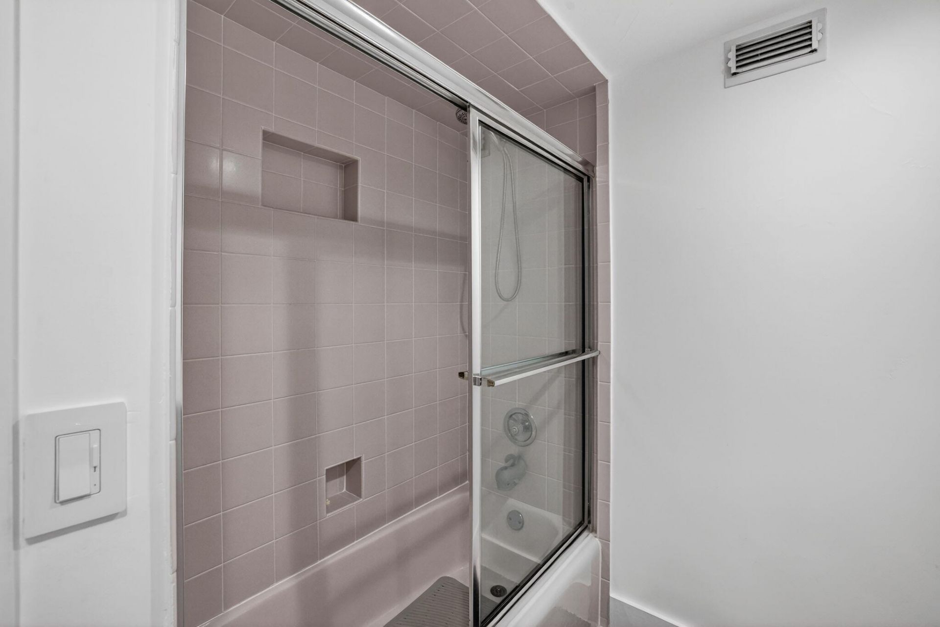 1151 N Fort Lauderdale Beach Boulevard, Unit 12A, Fort Lauderdale, FL 33304 Photo