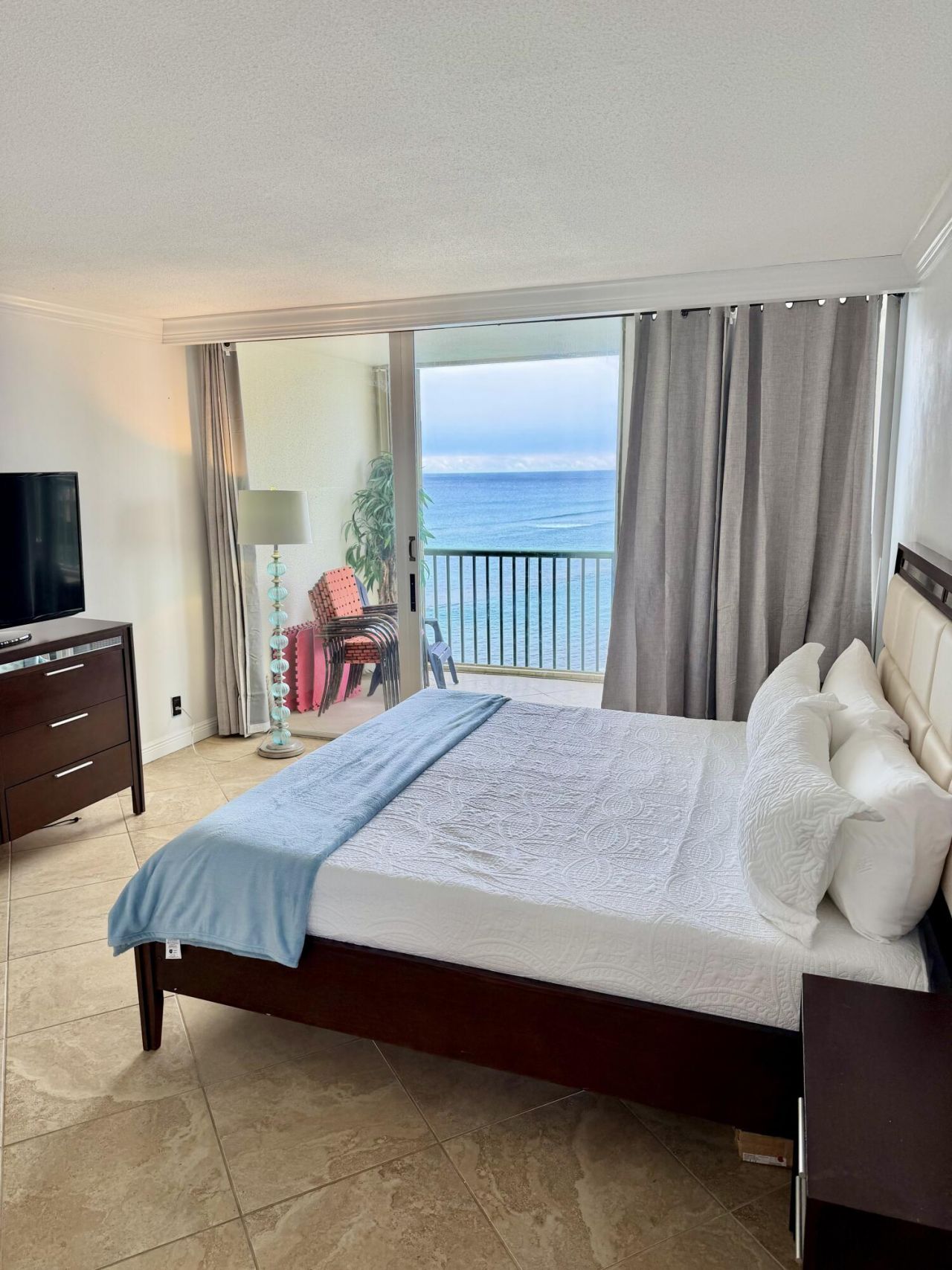 5400 N Ocean Drive, Unit 5c, Singer Island, FL 33404 Photo