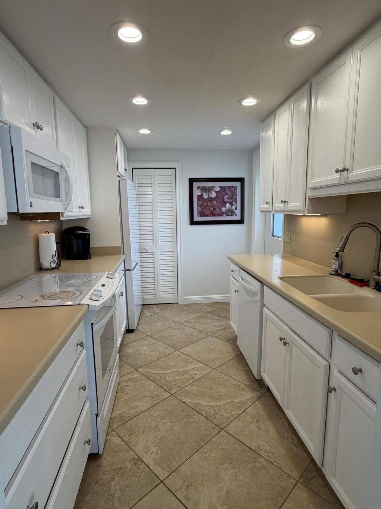 5400 N Ocean Drive, Unit 5c, Singer Island, FL 33404 Photo