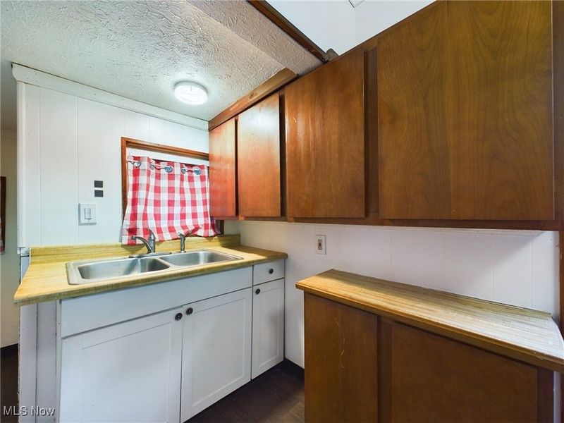 1128 Cordova Avenue, Akron, OH 44320 Photo 17