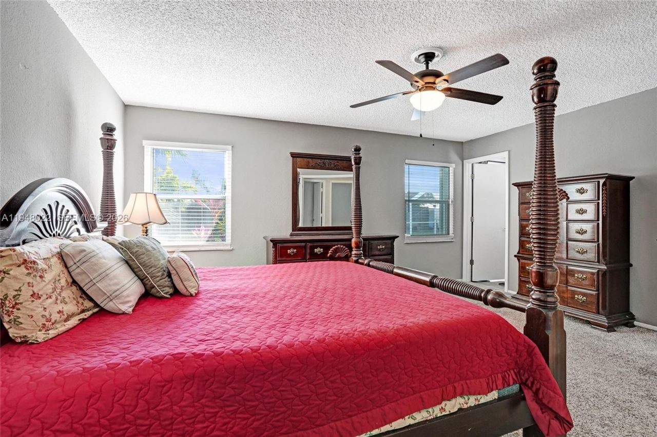 2252 SE Rainier Rd, Port Saint Lucie, FL 34952 Photo