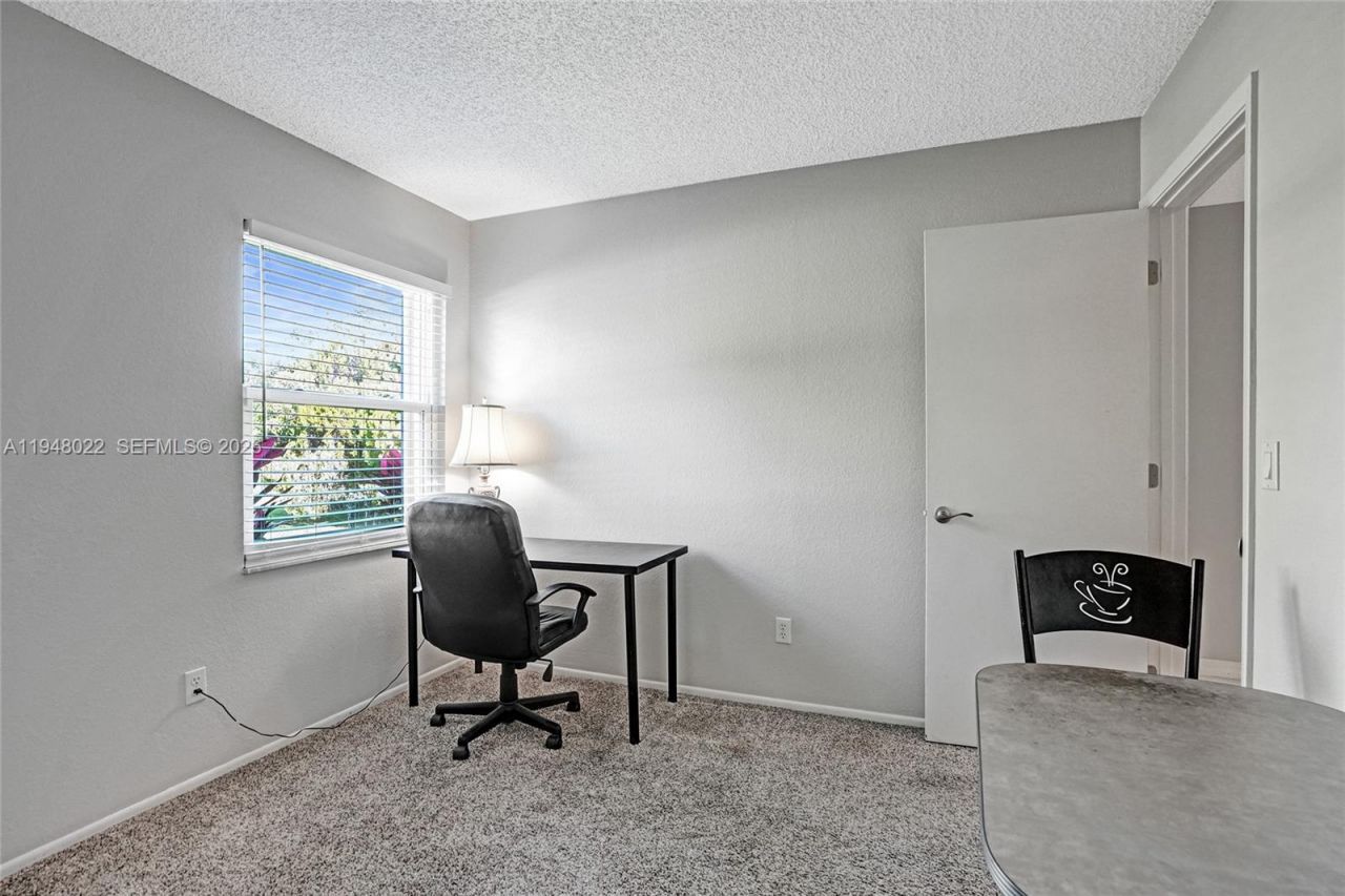 2252 SE Rainier Rd, Port Saint Lucie, FL 34952 Photo