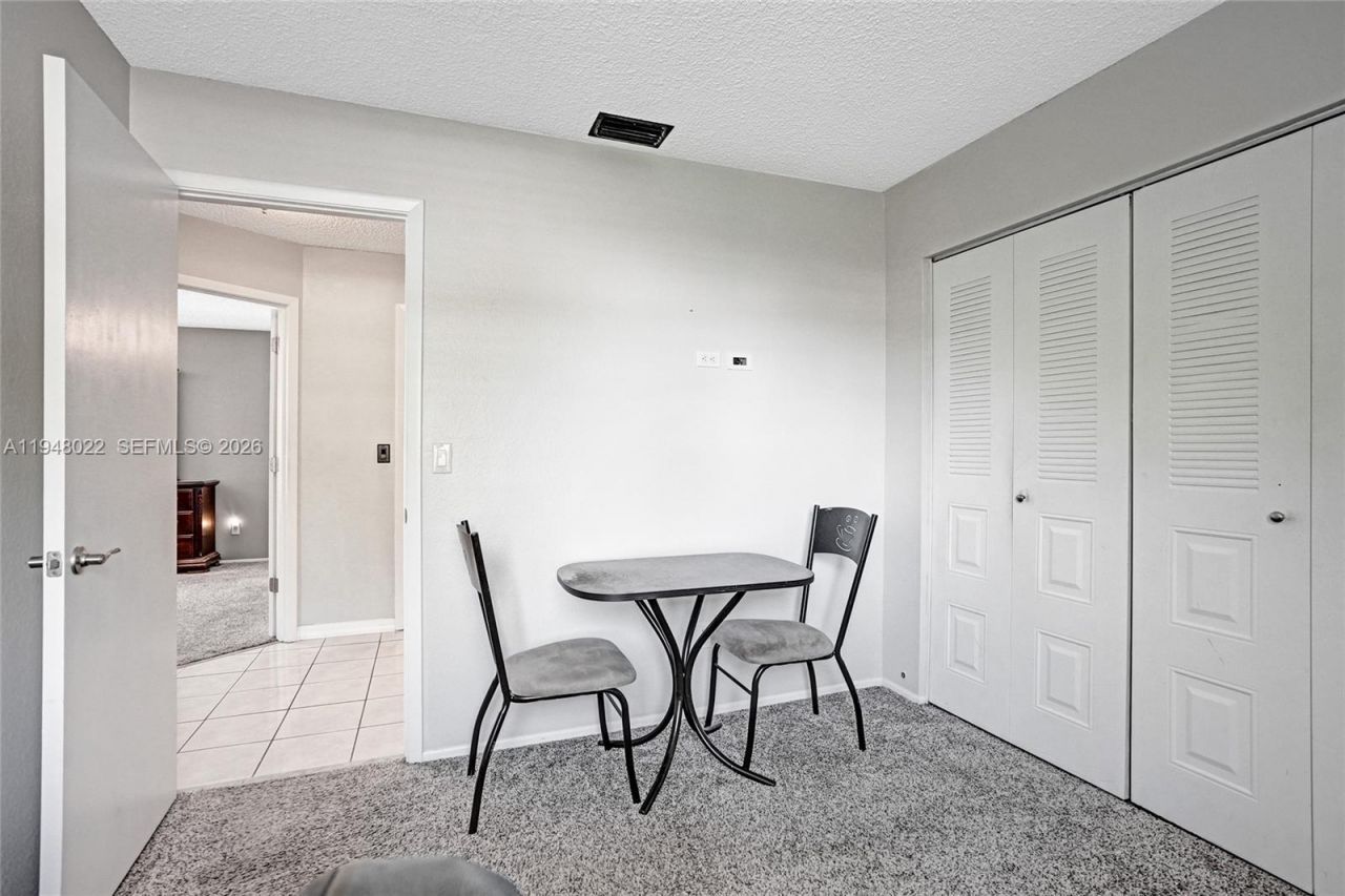 2252 SE Rainier Rd, Port Saint Lucie, FL 34952 Photo