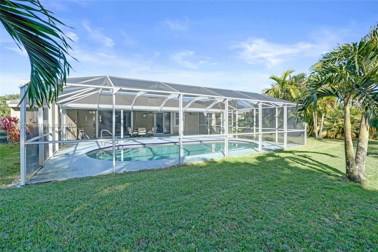 2252 SE Rainier Rd, Port Saint Lucie, FL 34952 Photo