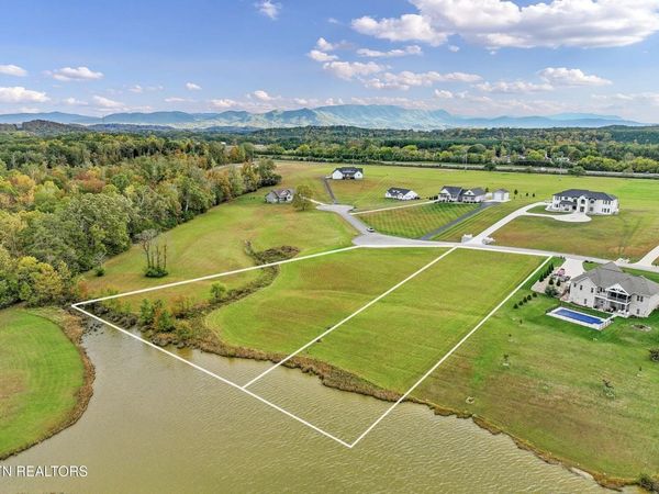 130 & 131 Fair Meadow Drive, Dandridge, TN 37725