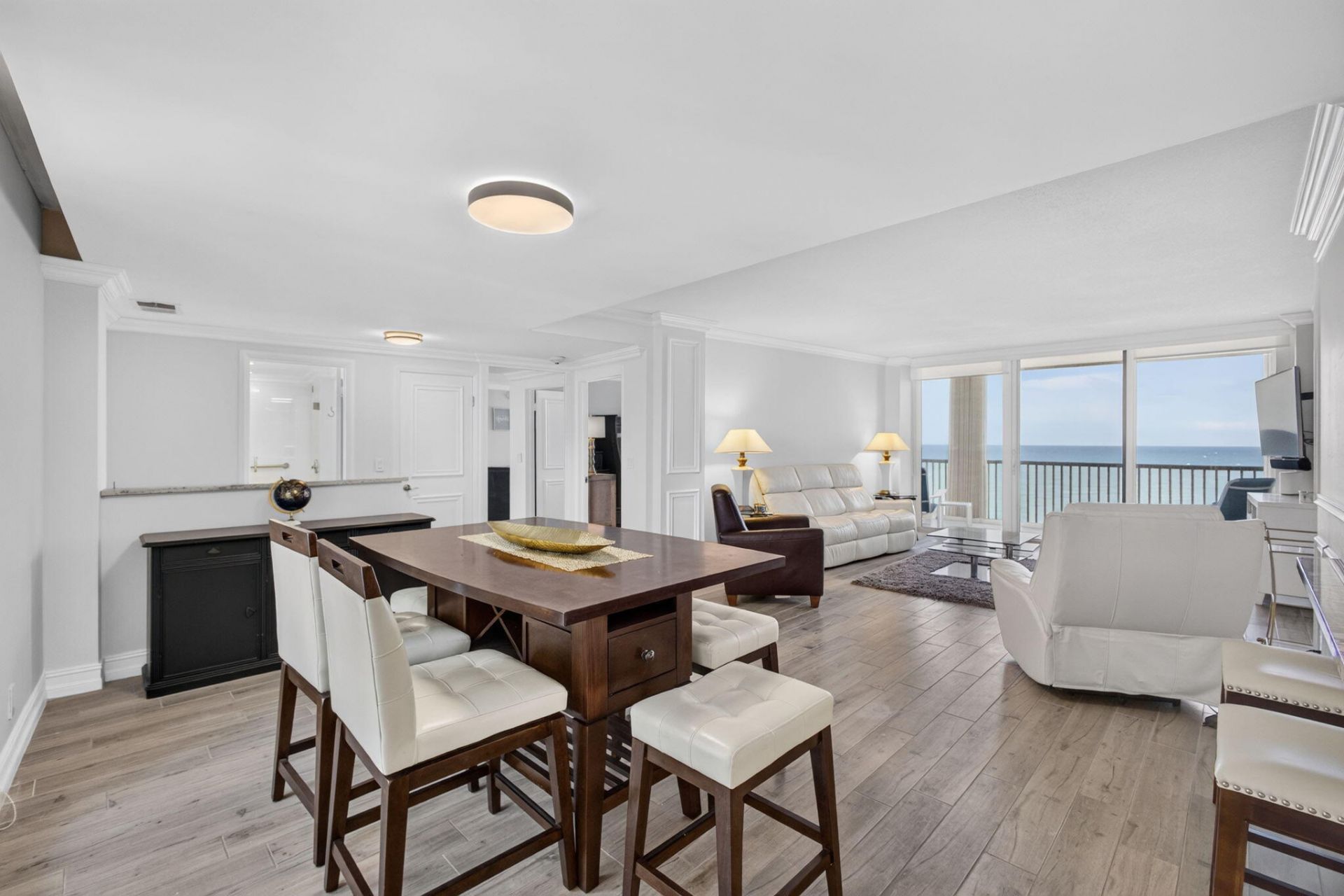 5400 N Ocean Drive, Unit 7b, Singer Island, FL 33404 Photo