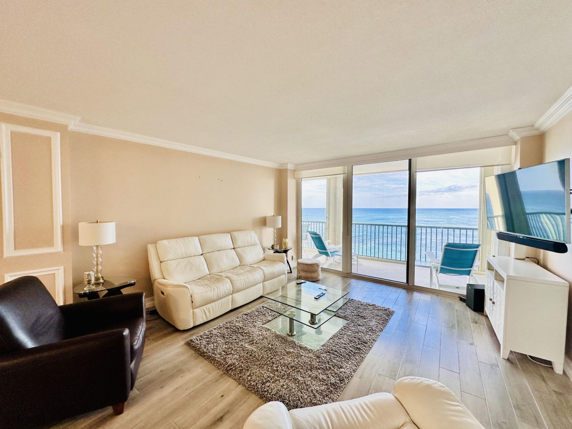 5400 N Ocean Drive, Unit 7b, Singer Island, FL 33404 Photo