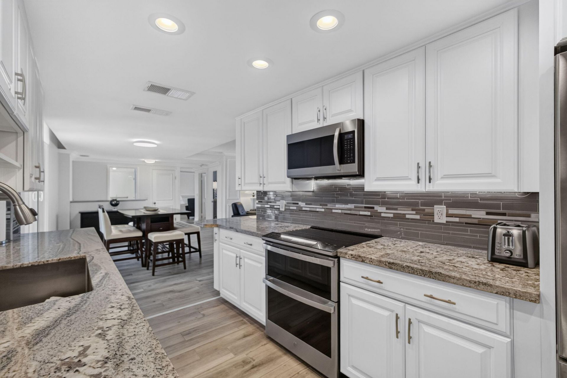 5400 N Ocean Drive, Unit 7b, Singer Island, FL 33404 Photo