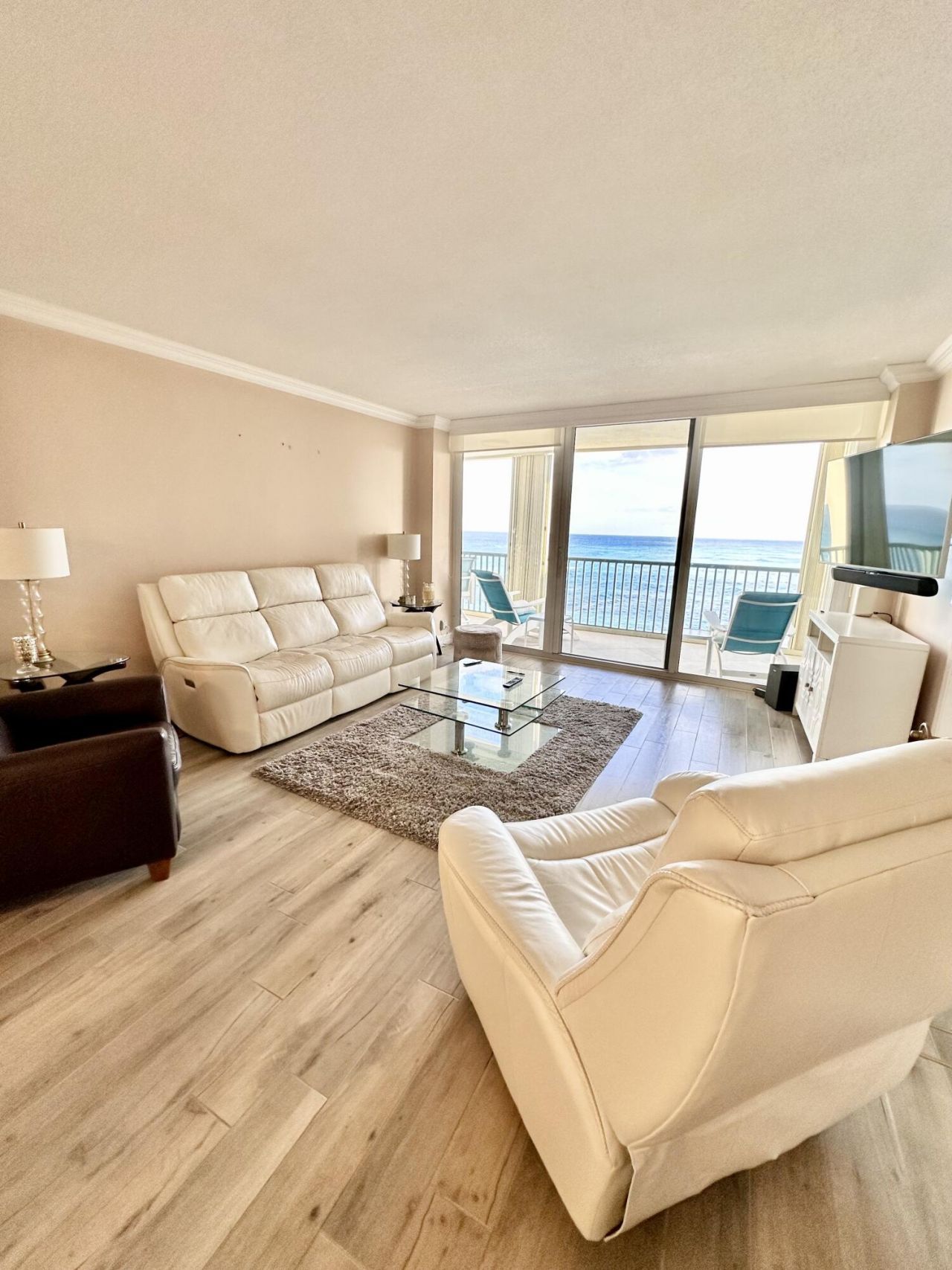 5400 N Ocean Drive, Unit 7b, Singer Island, FL 33404 Photo