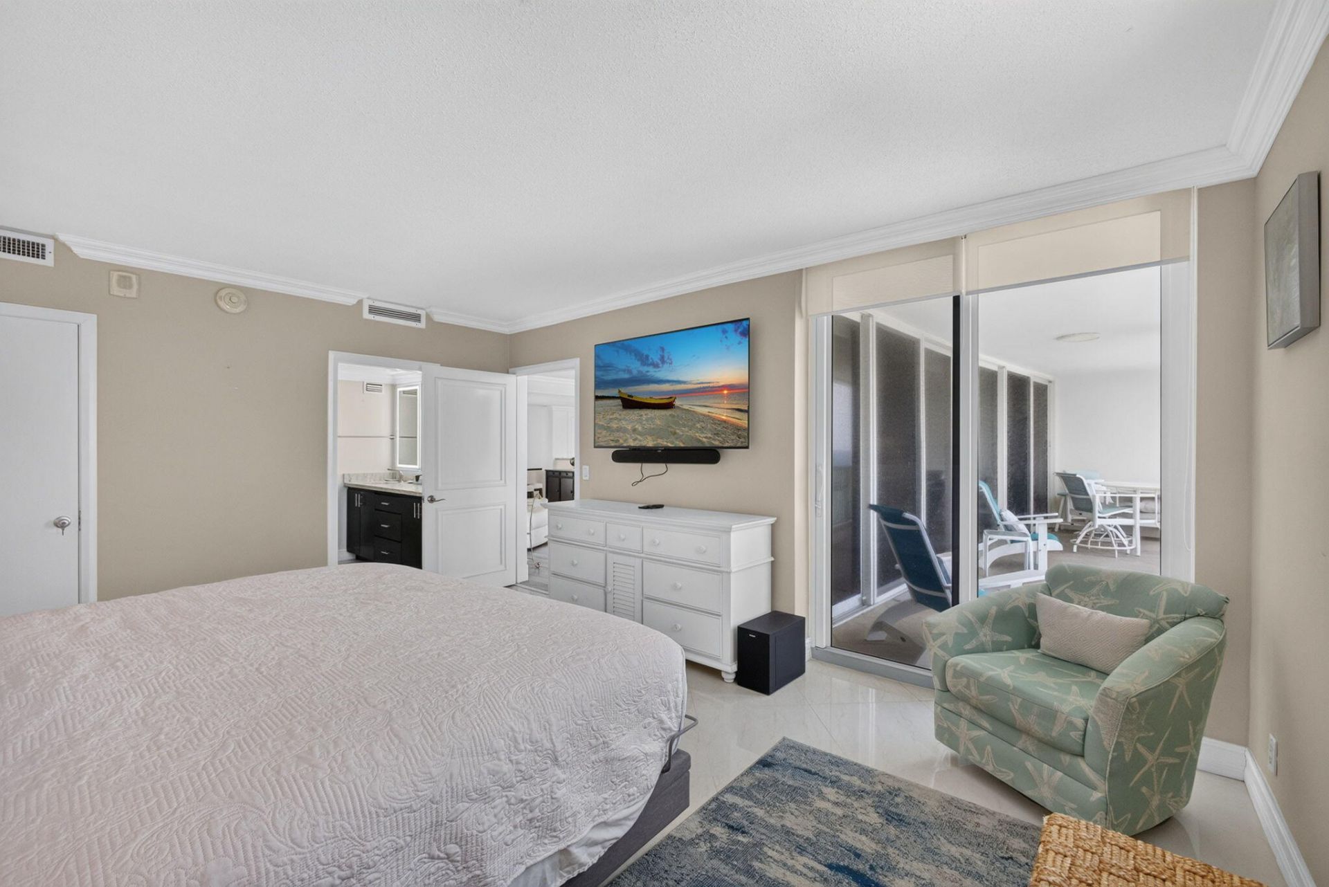 5400 N Ocean Drive, Unit 7b, Singer Island, FL 33404 Photo
