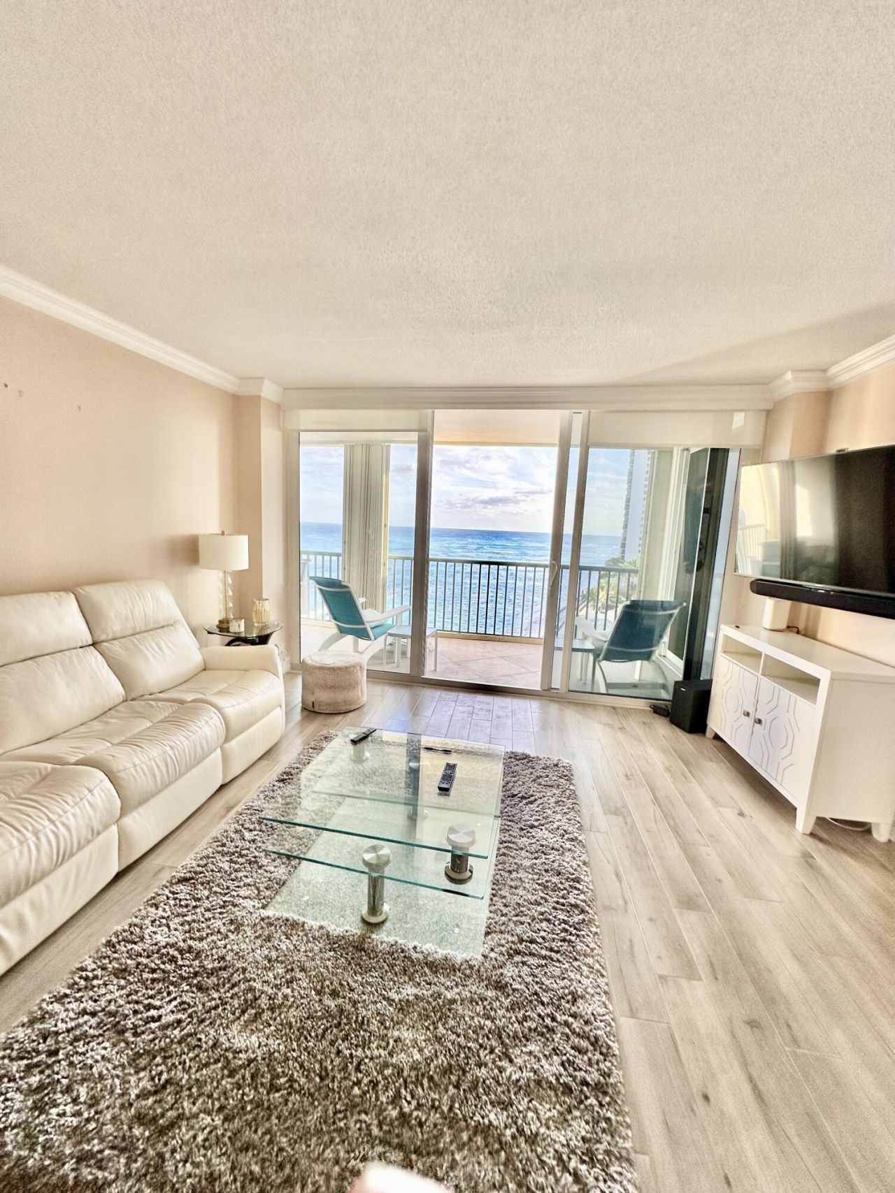 5400 N Ocean Drive, Unit 7b, Singer Island, FL 33404 Photo