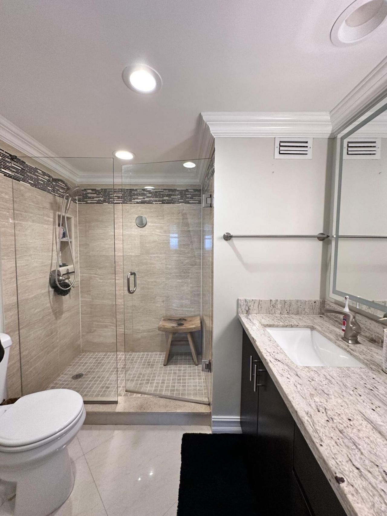 5400 N Ocean Drive, Unit 7b, Singer Island, FL 33404 Photo