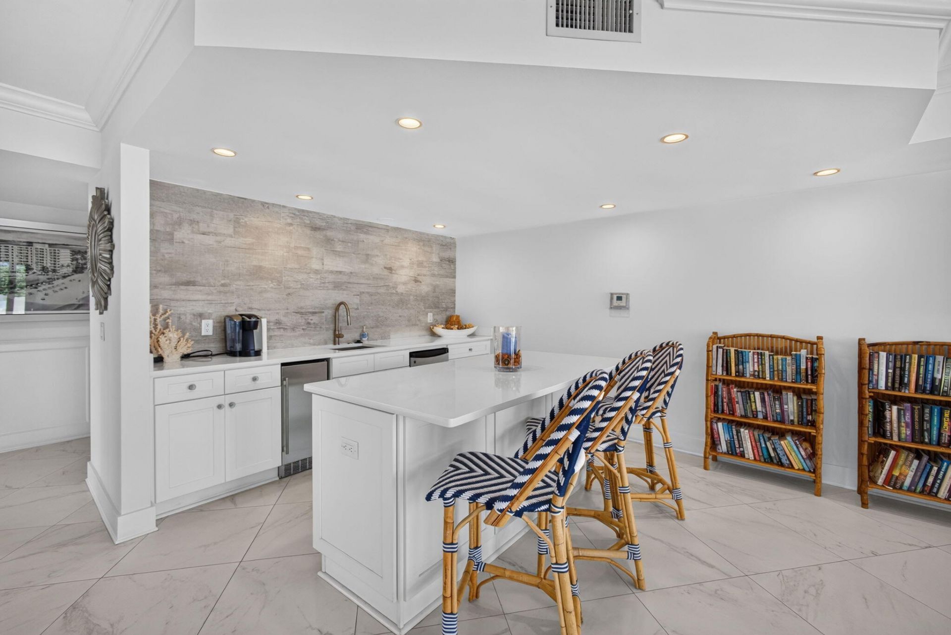 5400 N Ocean Drive, Unit 7b, Singer Island, FL 33404 Photo