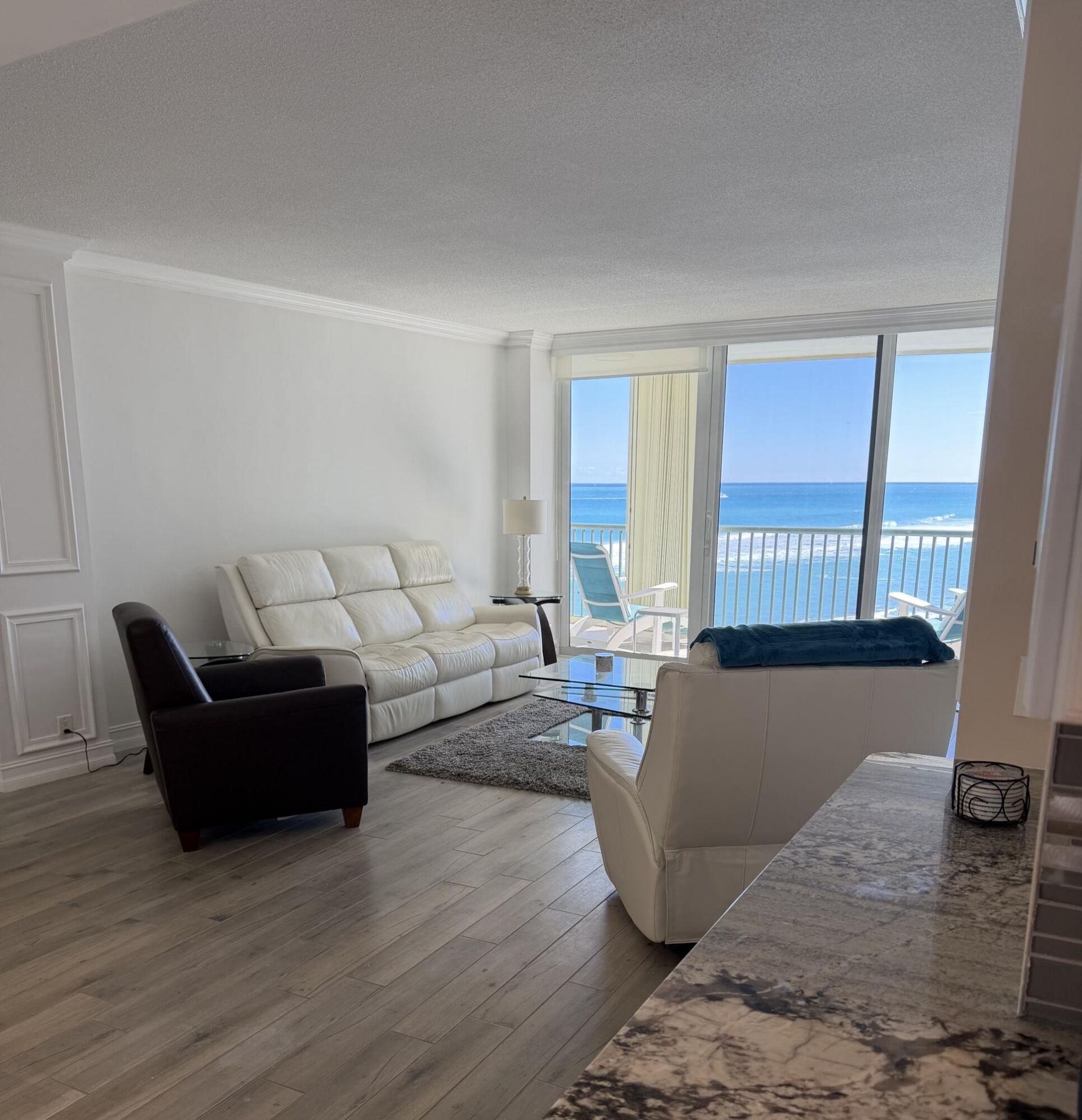5400 N Ocean Drive, Unit 7b, Singer Island, FL 33404 Photo