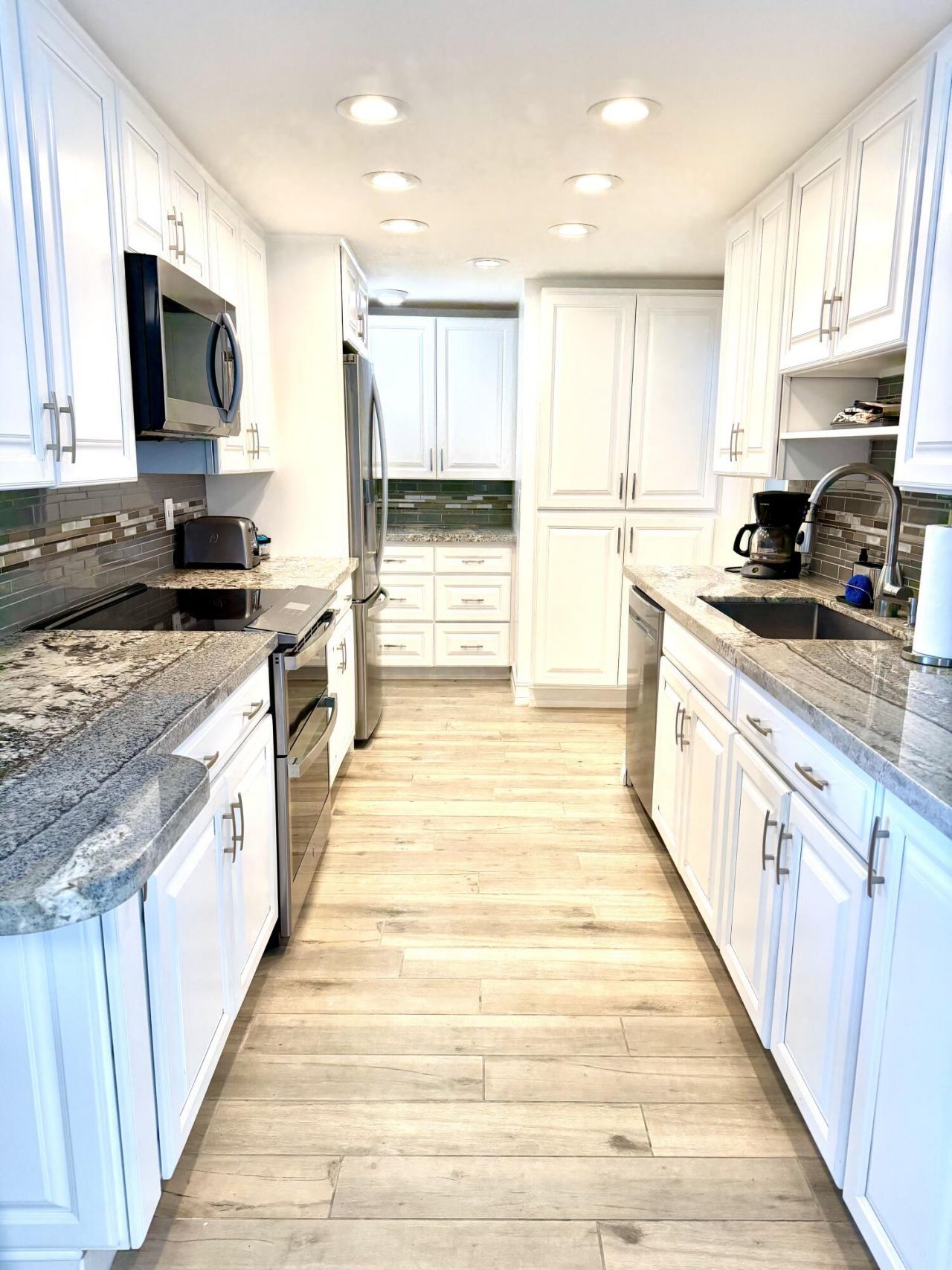 5400 N Ocean Drive, Unit 7b, Singer Island, FL 33404 Photo