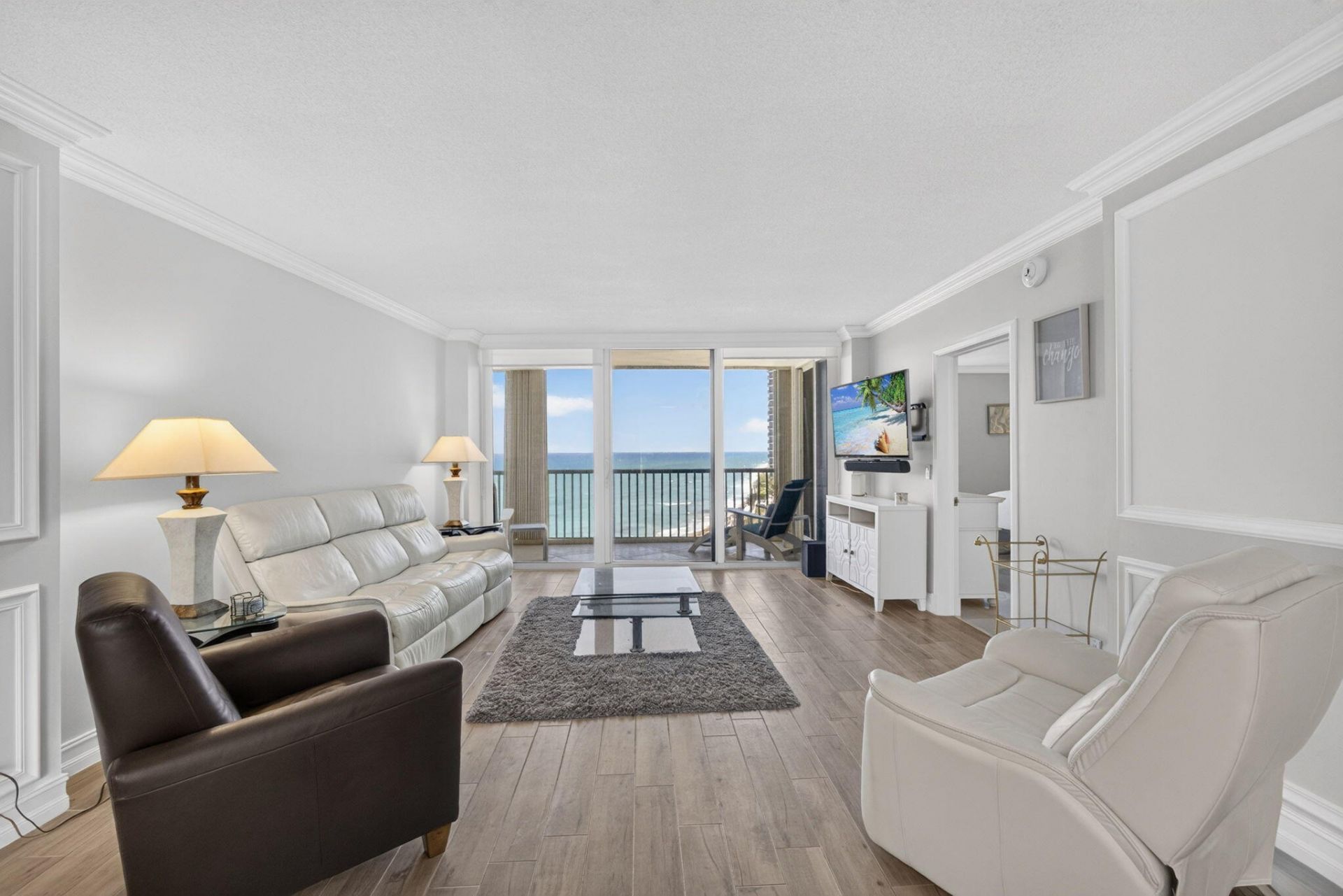 5400 N Ocean Drive, Unit 7b, Singer Island, FL 33404 Photo