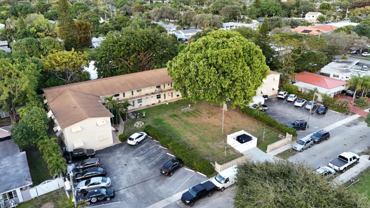 2621 Grant Street, Unit 10a, Hollywood, FL 33020 Photo