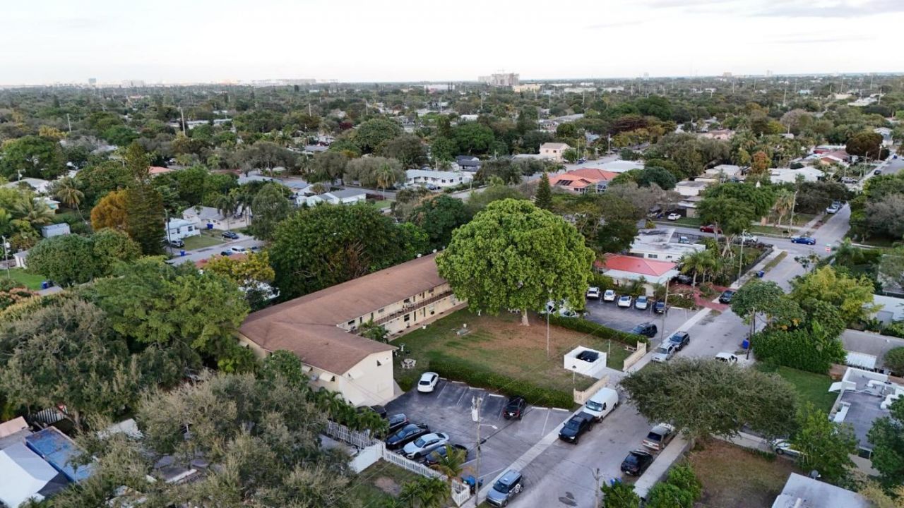 2621 Grant Street, Unit 10a, Hollywood, FL 33020 Photo