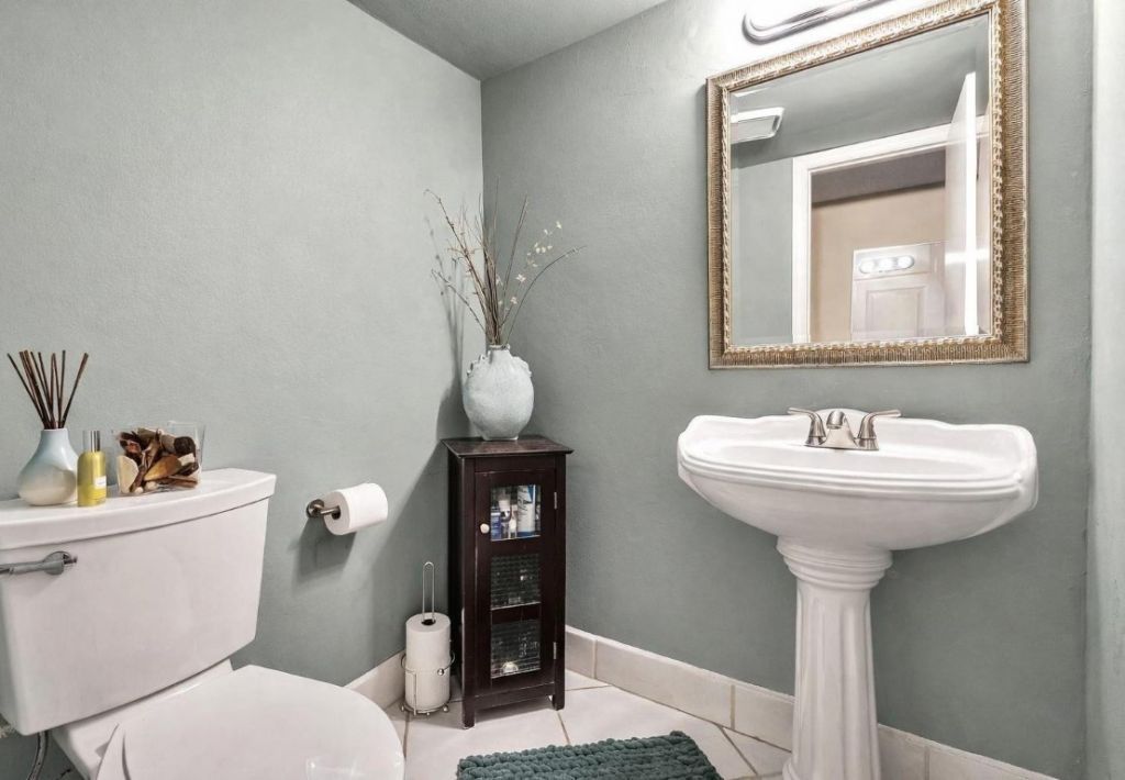 9050 Jacaranda Lane, Unit 3, Plantation, FL 33324 Photo