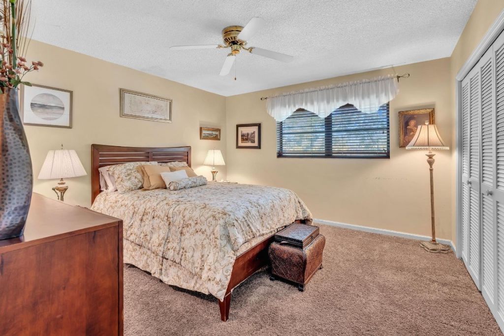 9050 Jacaranda Lane, Unit 3, Plantation, FL 33324 Photo