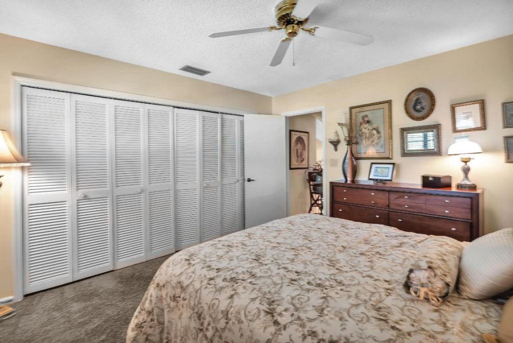 9050 Jacaranda Lane, Unit 3, Plantation, FL 33324 Photo
