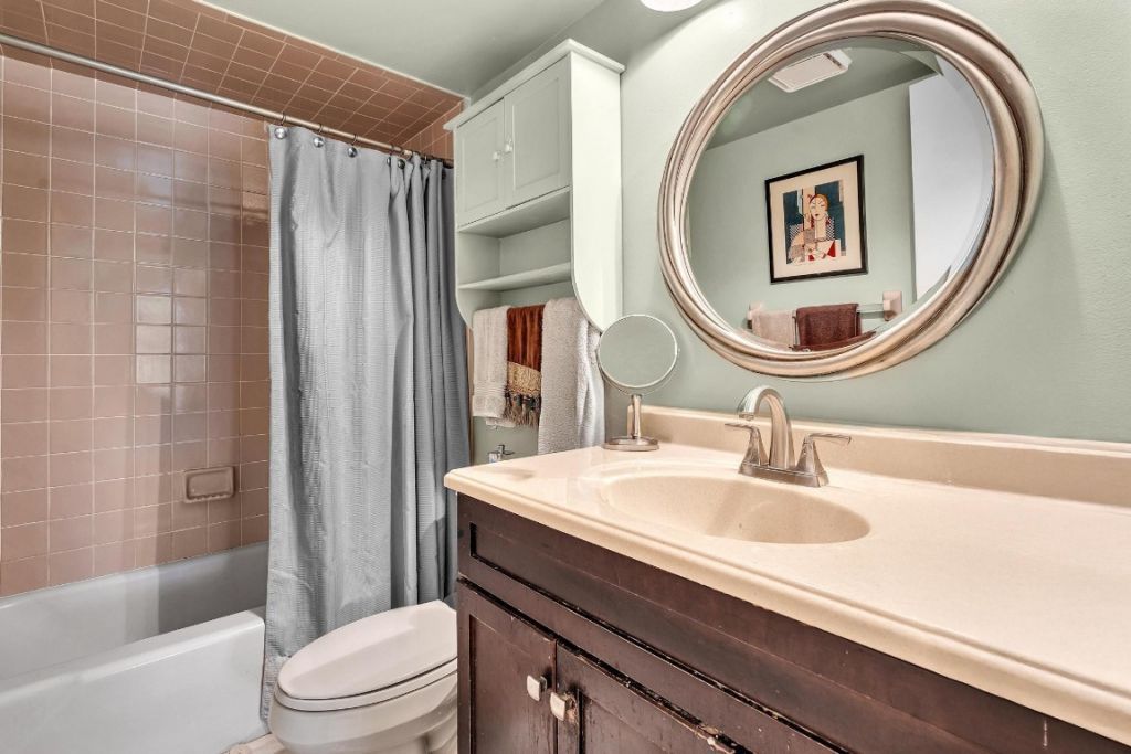 9050 Jacaranda Lane, Unit 3, Plantation, FL 33324 Photo