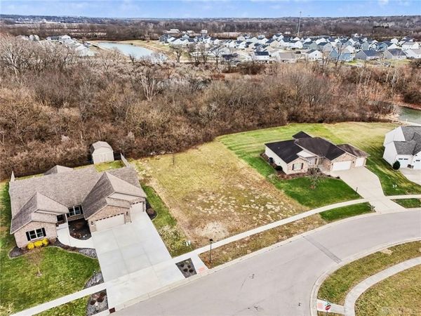 7548 Timber Valley Drive, Franklin, OH 45005