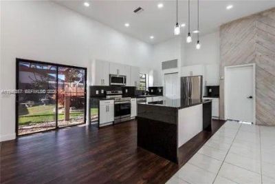 601 Leslie Dr, Unit 601, Hallandale Beach, FL 33009 Photo