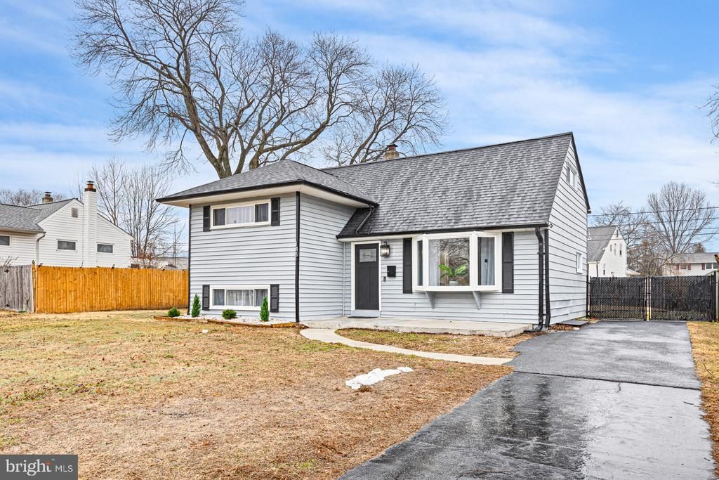 148 Brookside Boulevard, Newark, DE 19713 Main Photo