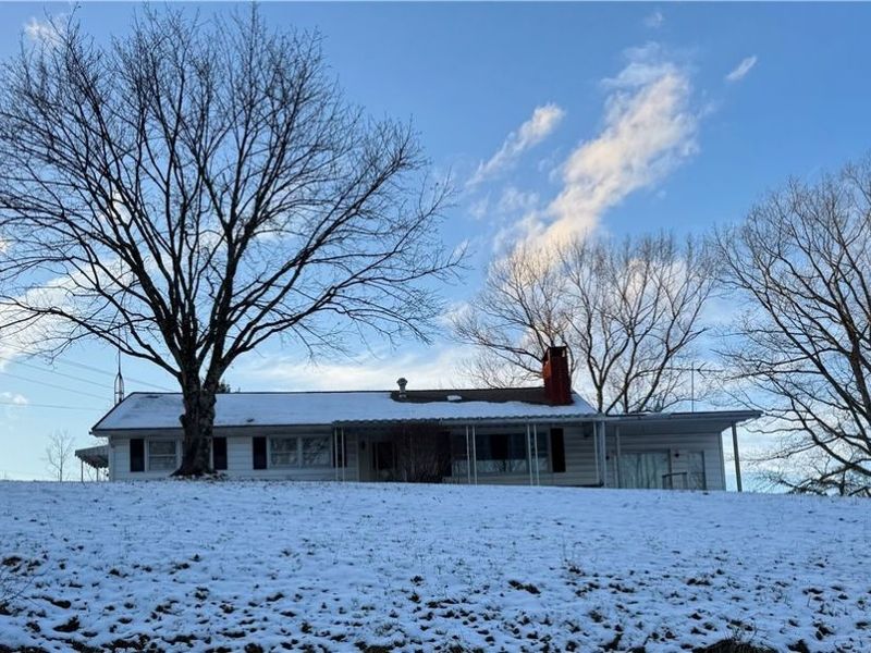 34467 State Route 800, New Matamoras, OH 45767 Photo 2