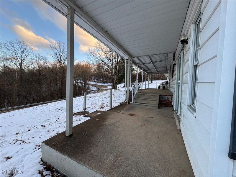 34467 State Route 800, New Matamoras, OH 45767 Photo 6