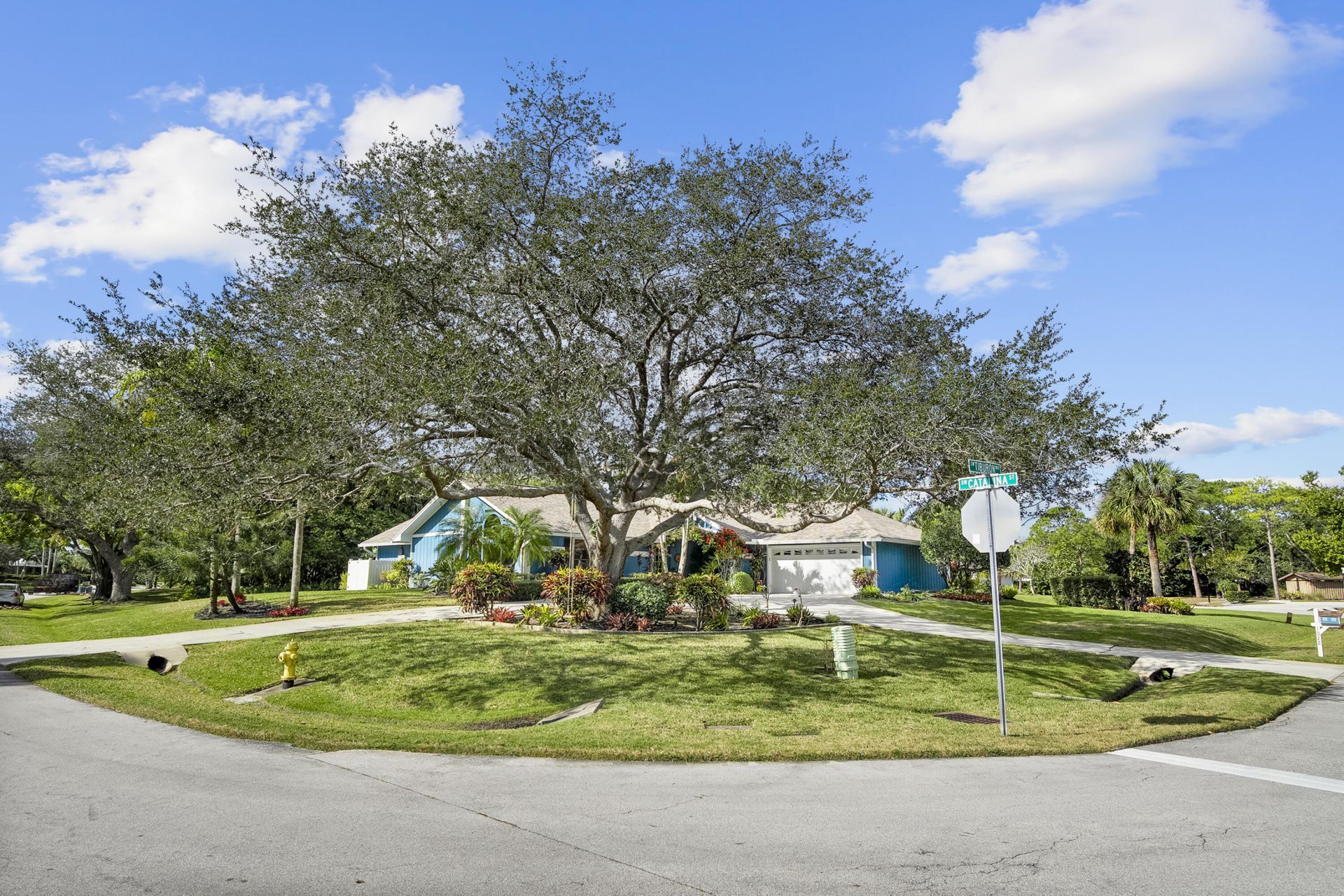 1022 SW Tiburon Way, Palm City, FL 34990 Photo