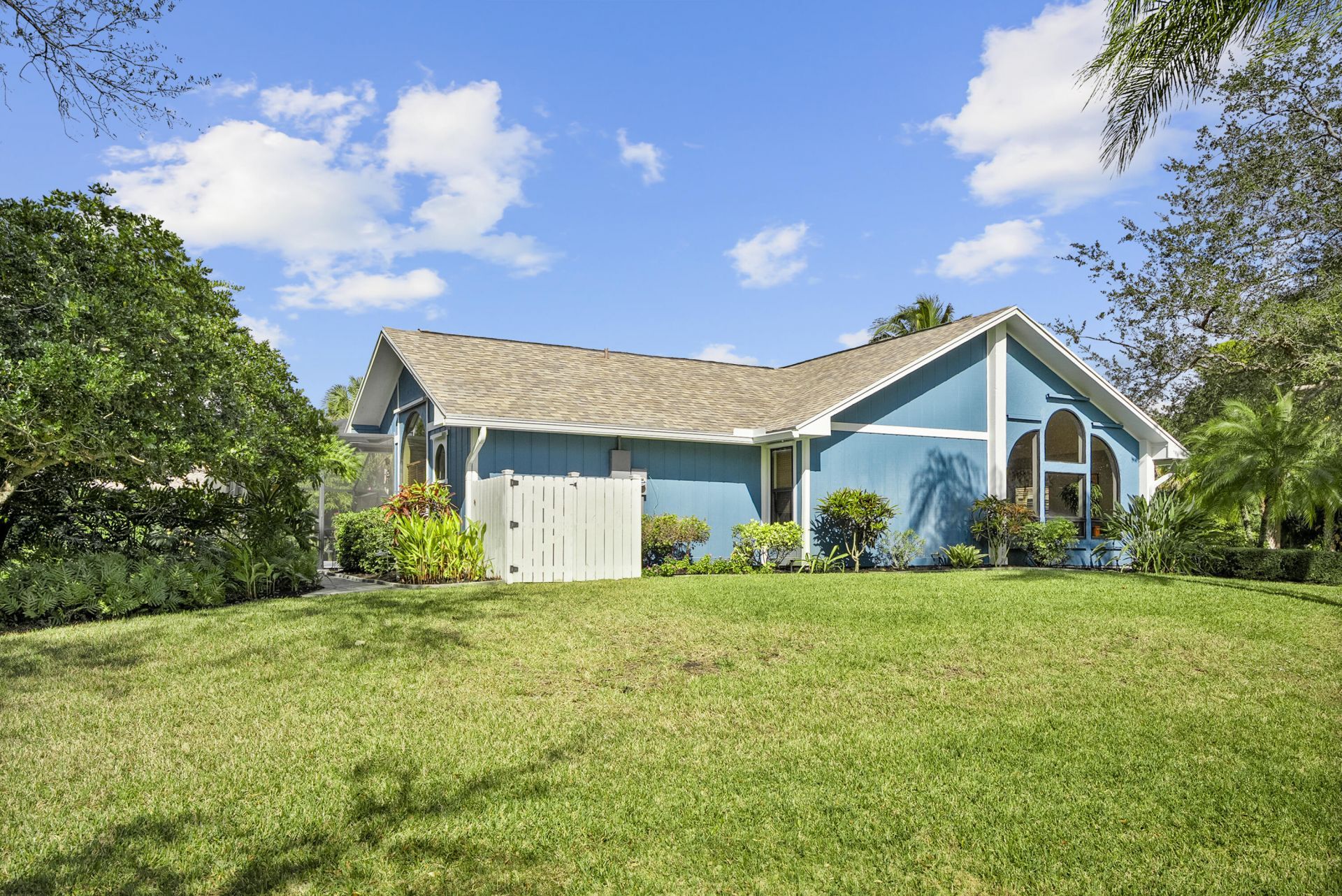 1022 SW Tiburon Way, Palm City, FL 34990 Photo