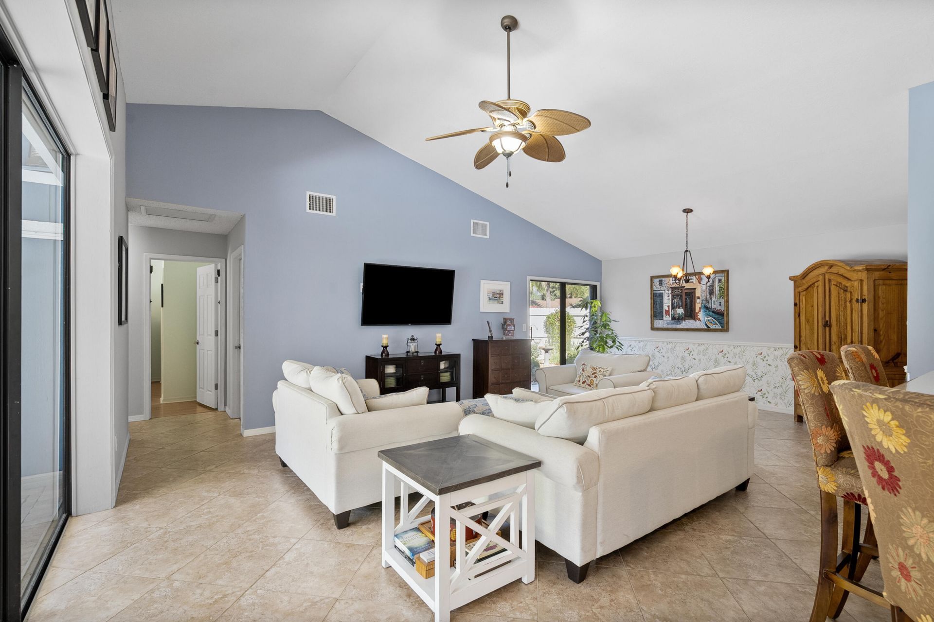 1022 SW Tiburon Way, Palm City, FL 34990 Photo