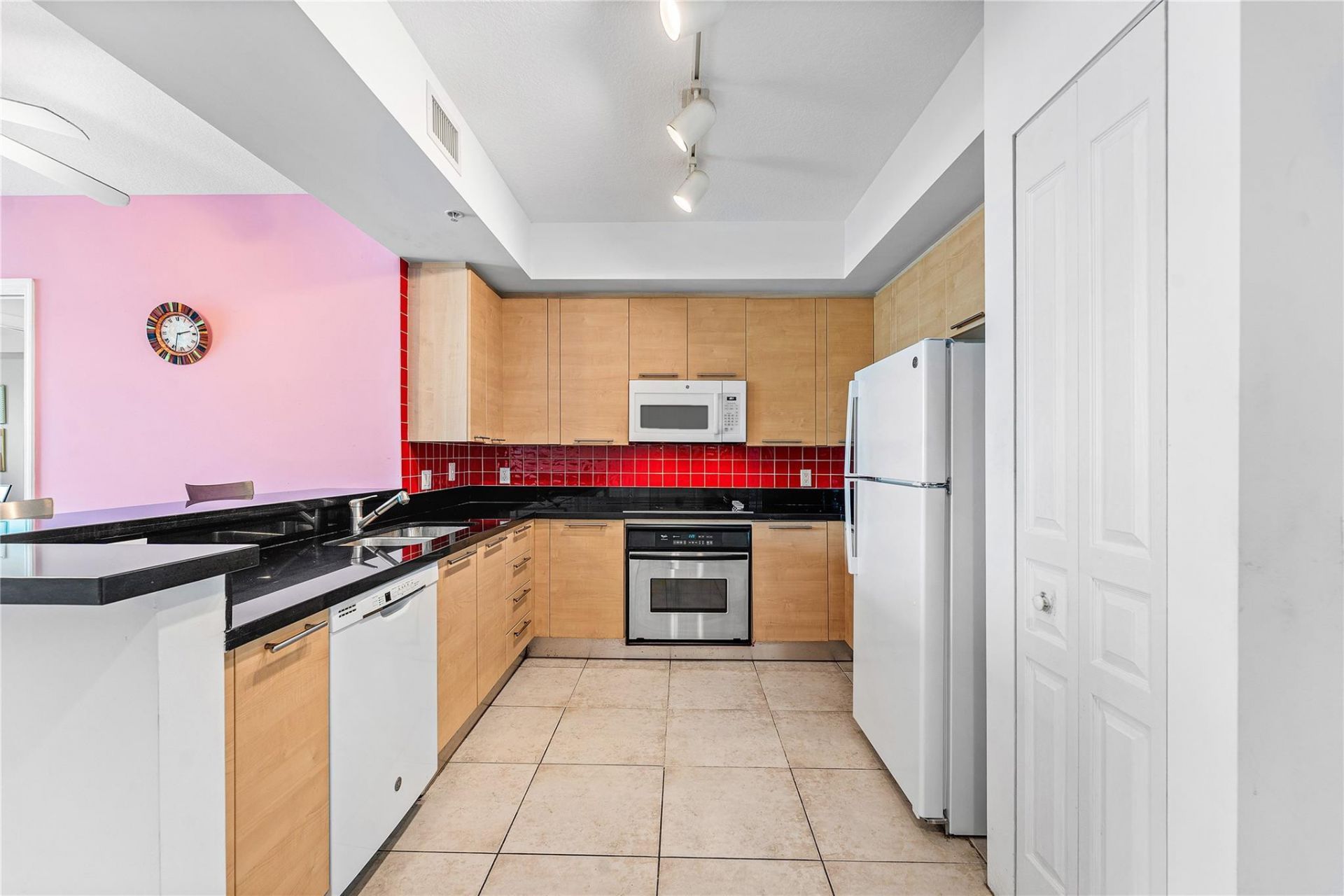 350 SE 2nd Street, Unit 840, Fort Lauderdale, FL 33301 Photo