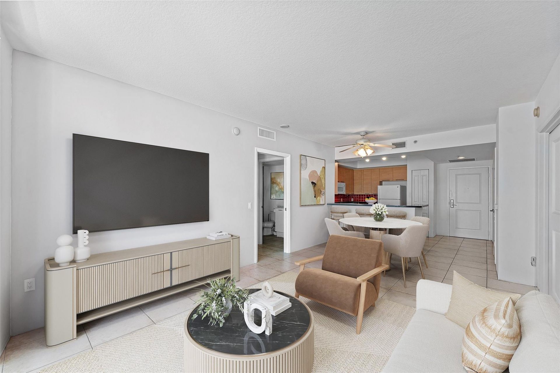 350 SE 2nd Street, Unit 840, Fort Lauderdale, FL 33301 Photo