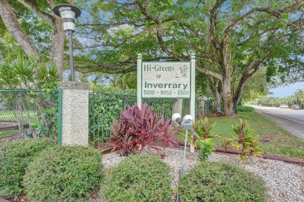 5900 NW 44th Street, Unit 505, Lauderhill, FL 33319 Photo