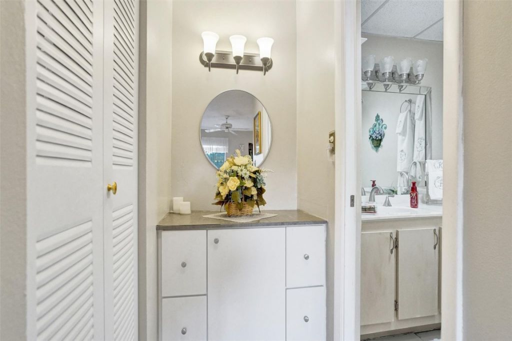 5900 NW 44th Street, Unit 505, Lauderhill, FL 33319 Photo