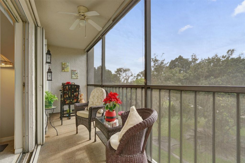 5900 NW 44th Street, Unit 505, Lauderhill, FL 33319 Photo