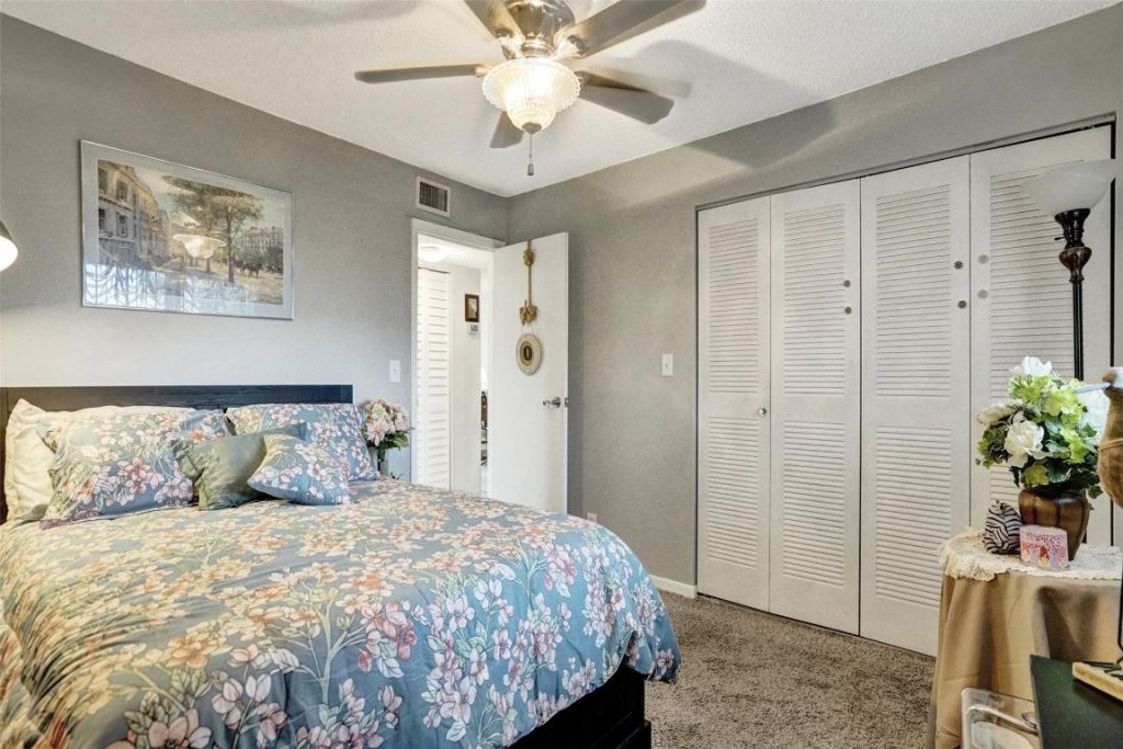 5900 NW 44th Street, Unit 505, Lauderhill, FL 33319 Photo