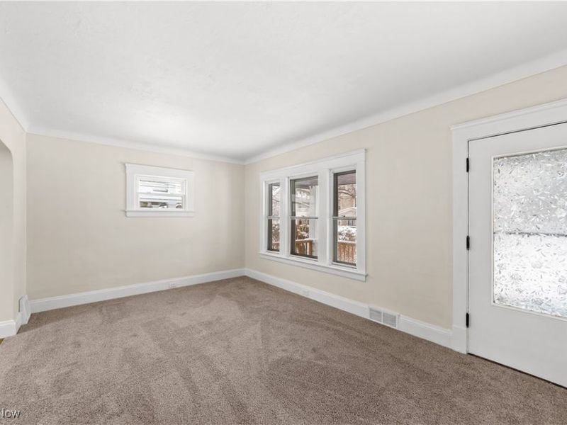 4301 Wichita Avenue, Cleveland, OH 44109 Photo 3